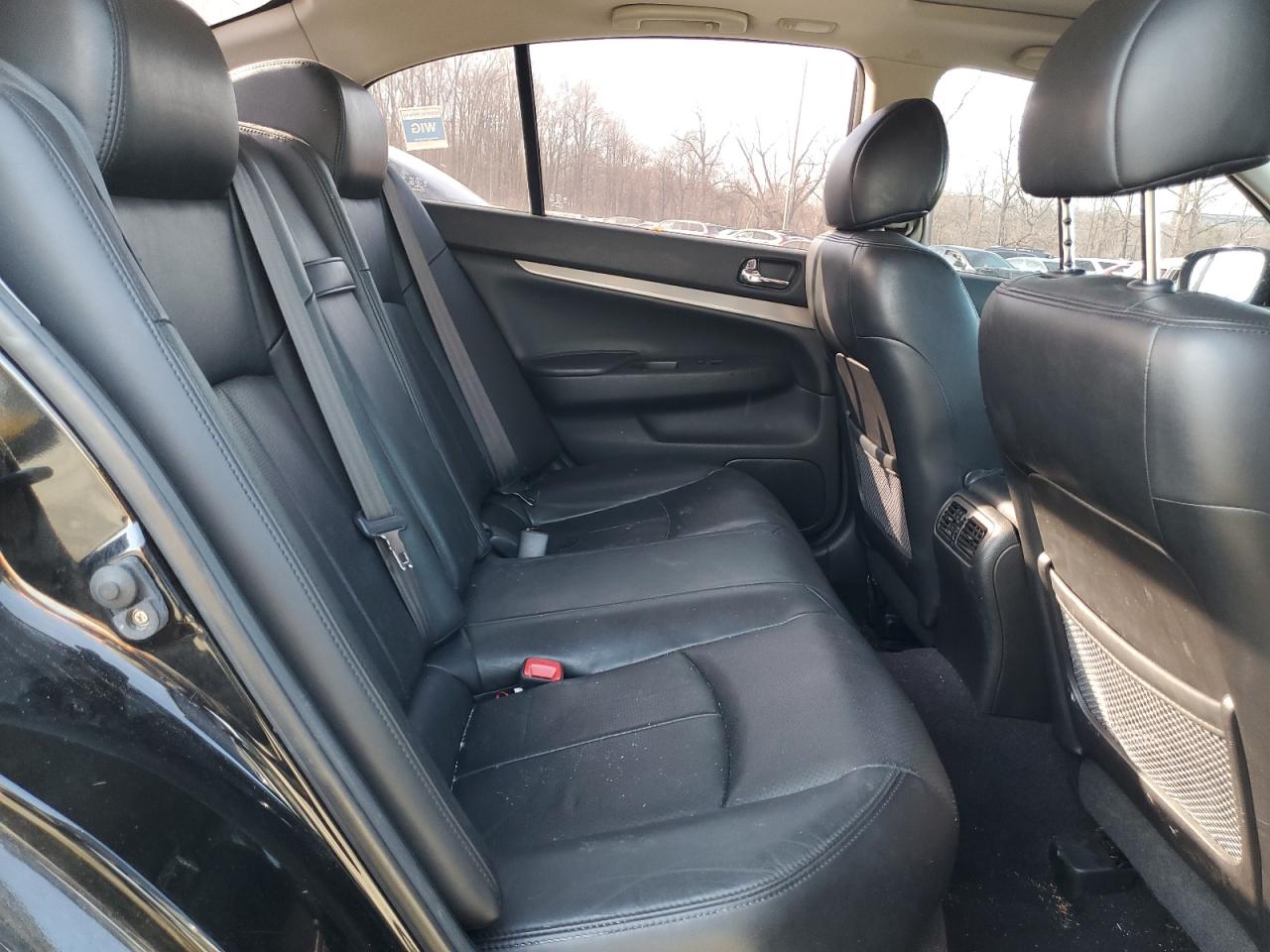 2013 Infiniti G - Image 10