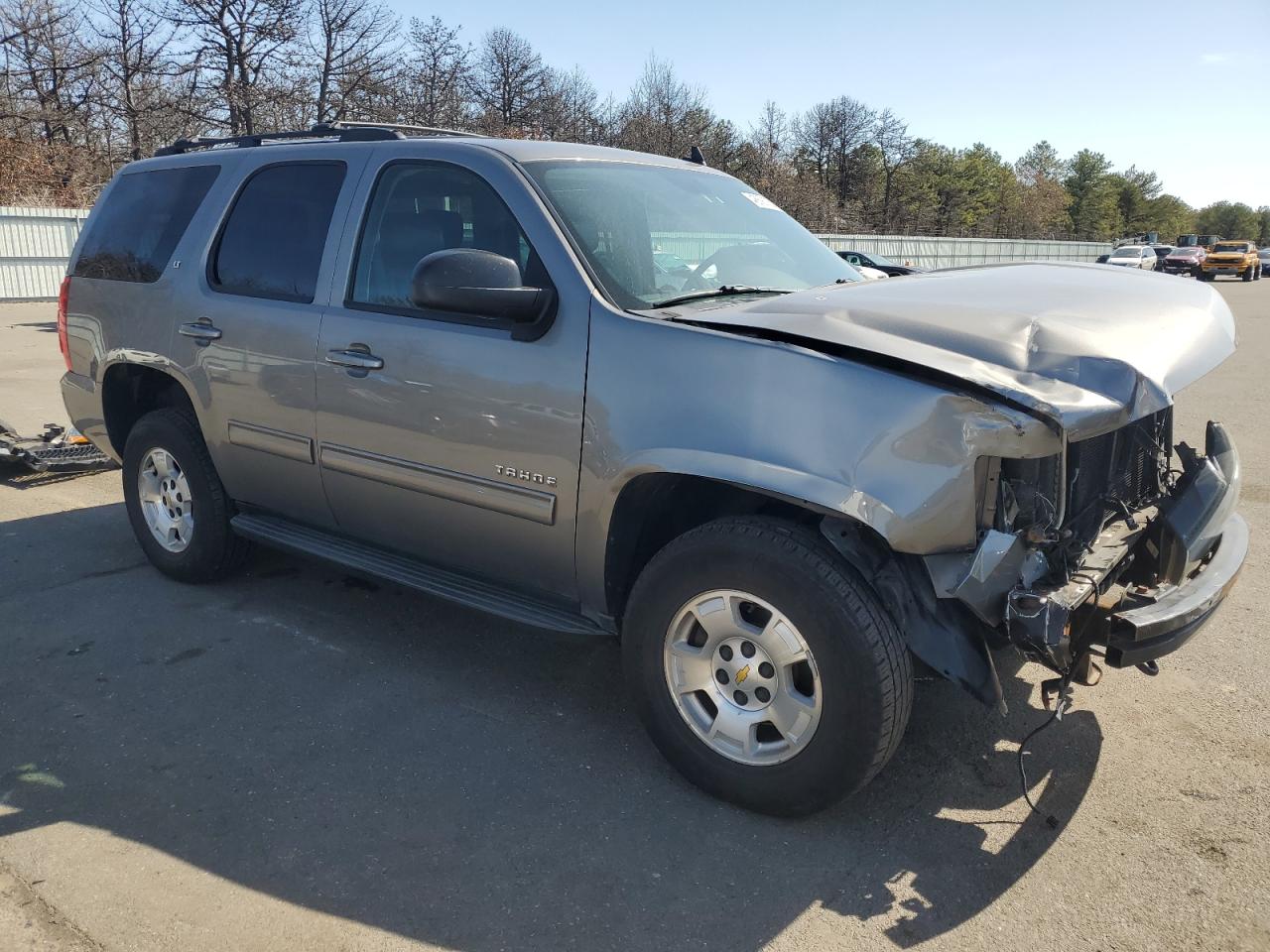 2012 Chevrolet Tahoe - Image 4