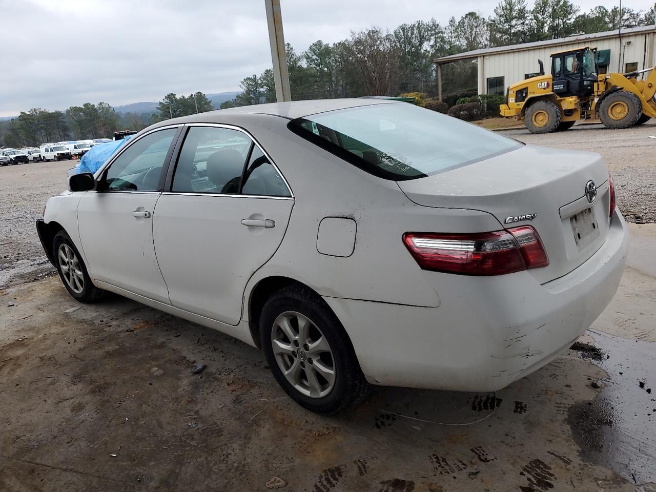 2009 Toyota Camry - Image 2
