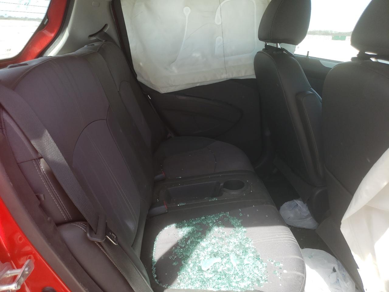 2015 Chevrolet Spark - Image 10