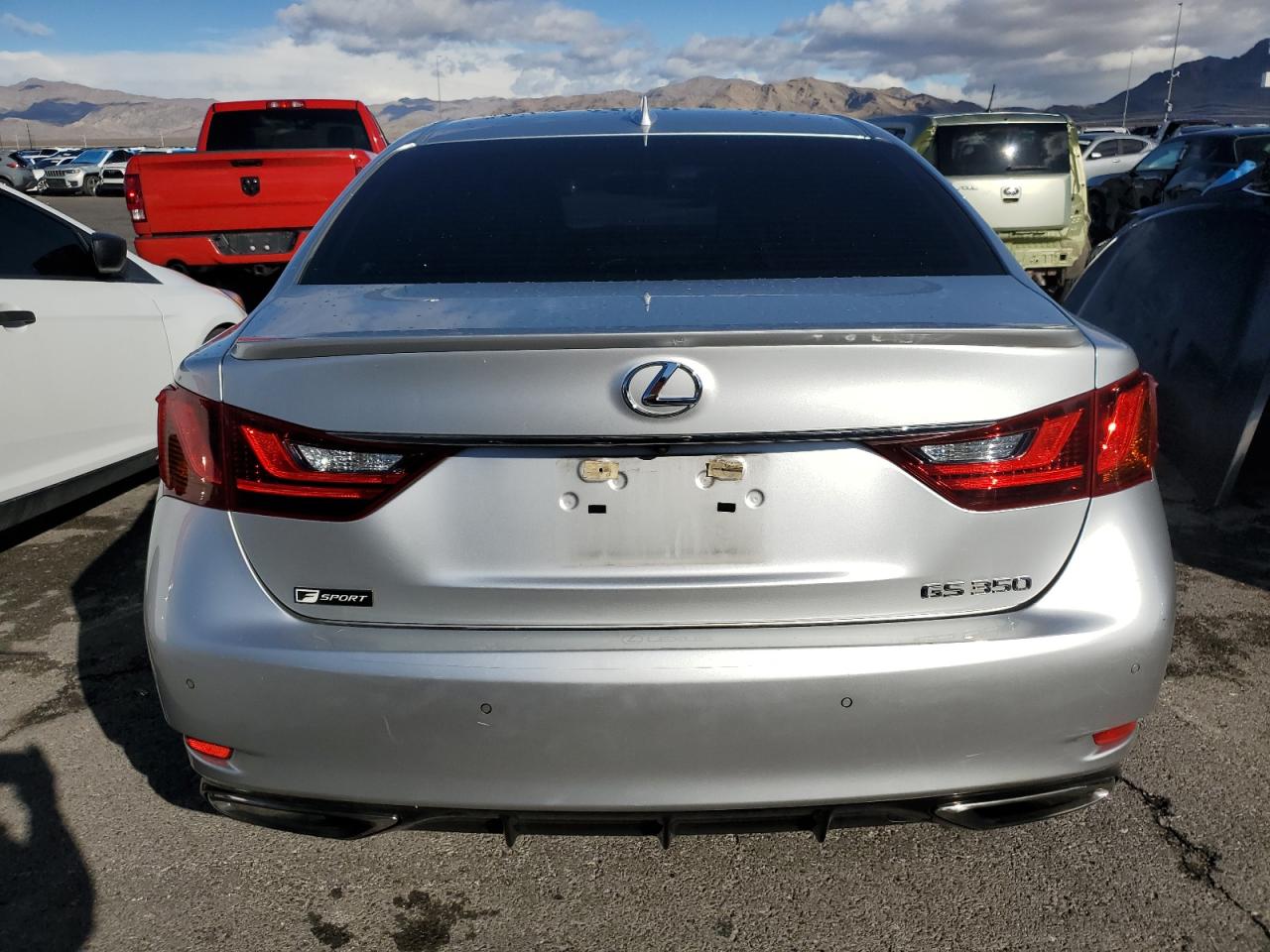2015 Lexus GS - Image 6