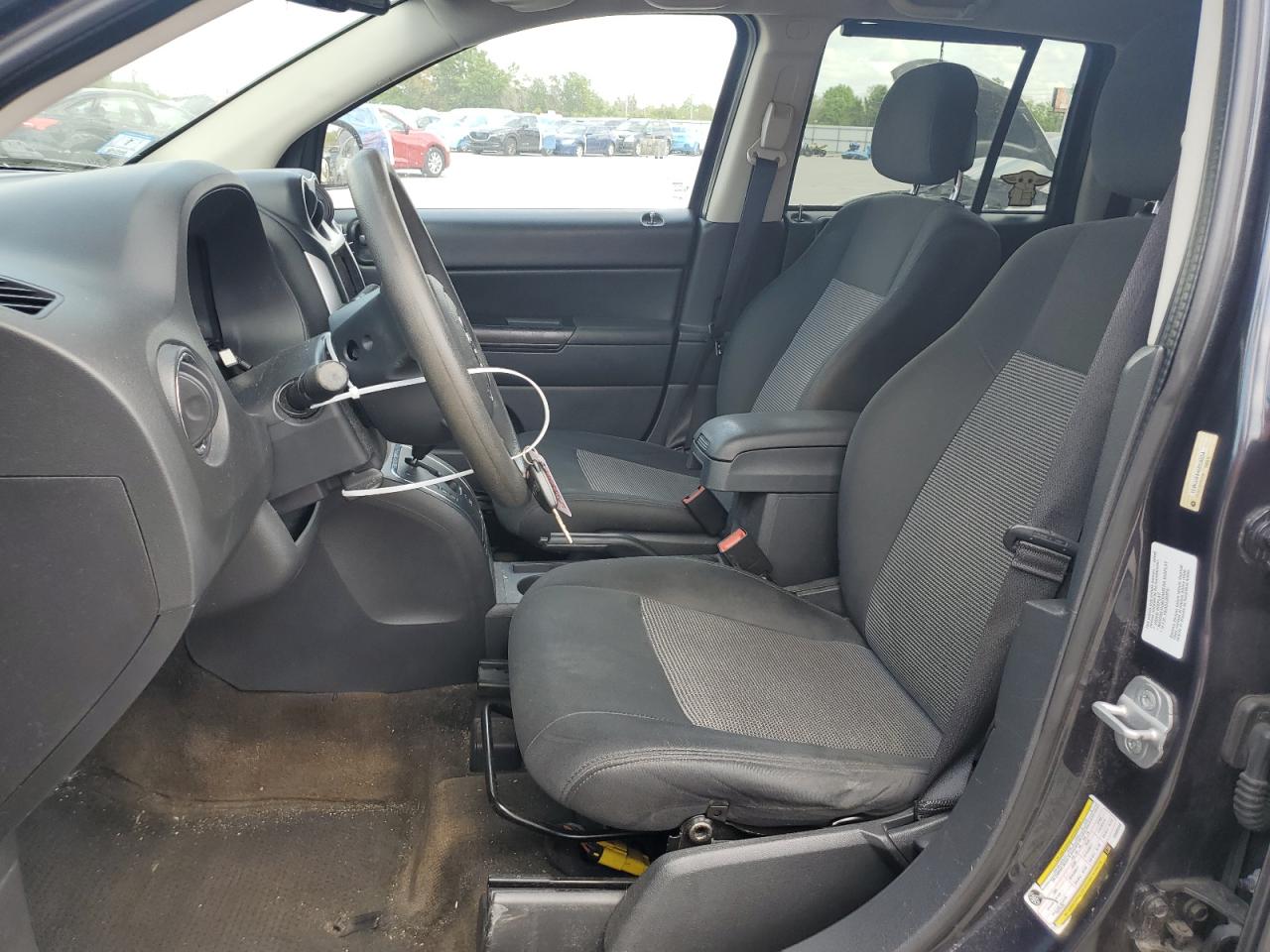 2014 Jeep Compass - Image 7