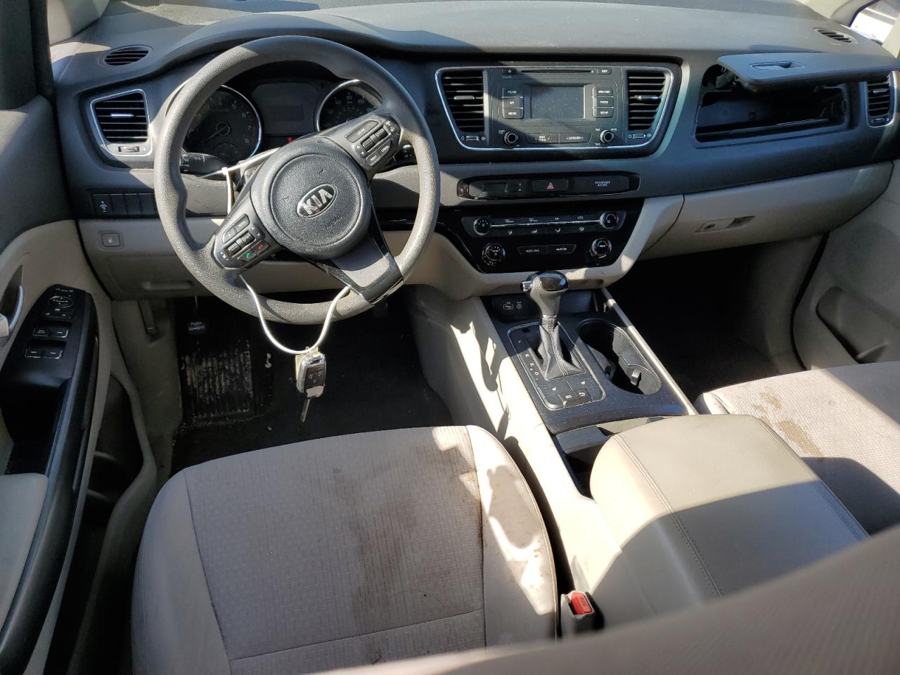 2016 Kia Sedona - Image 8