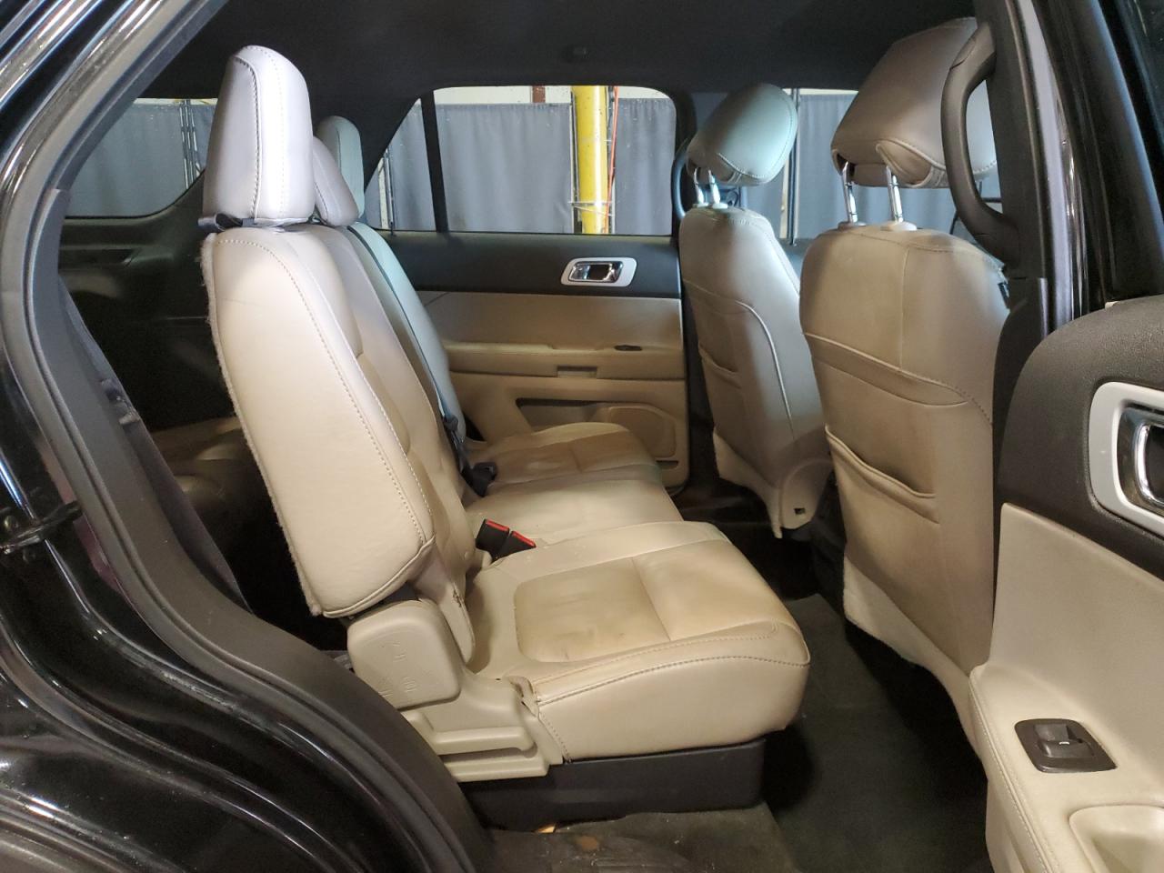 2014 Ford Explorer - Image 11