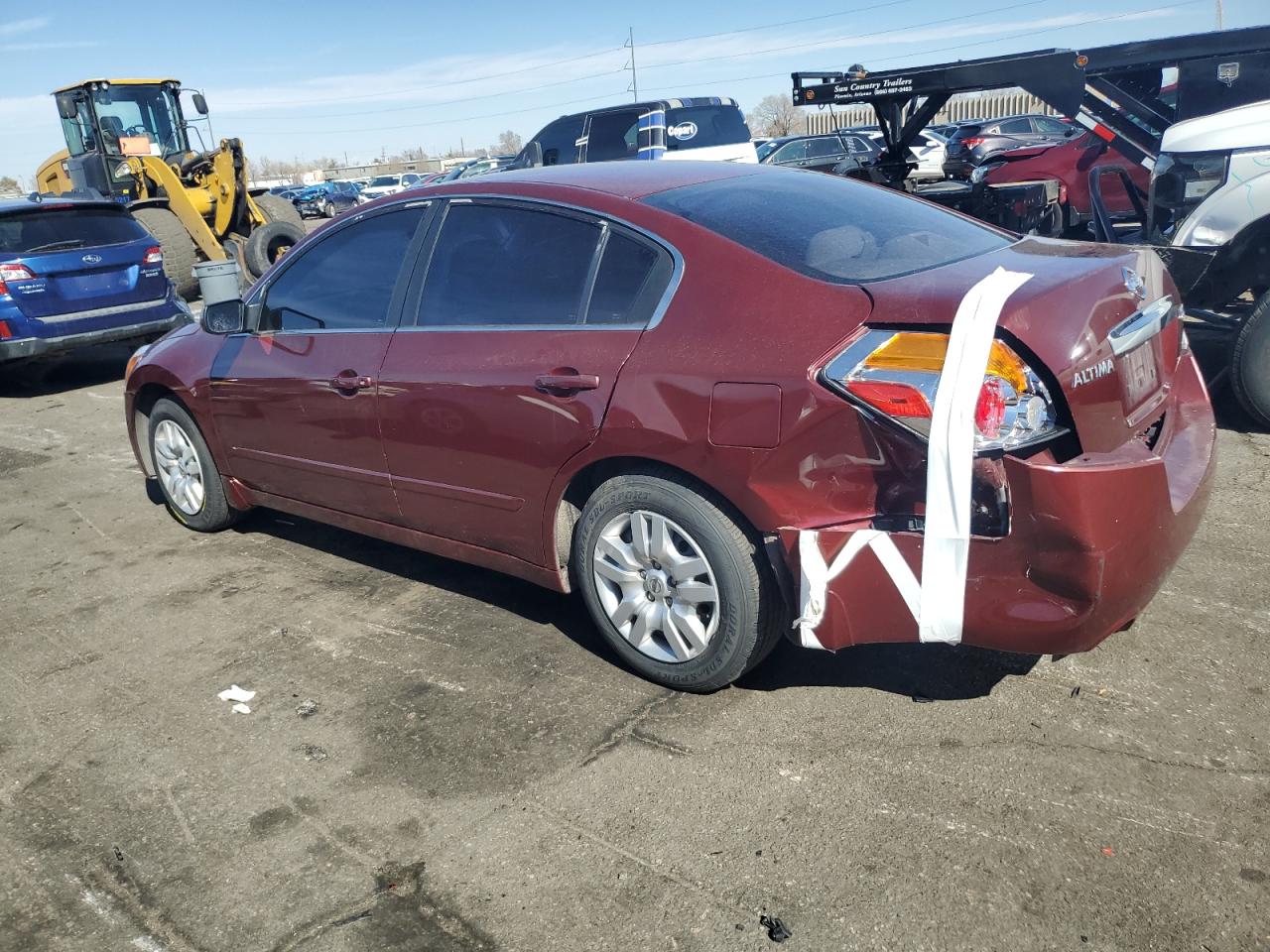 2010 Nissan Altima - Image 2