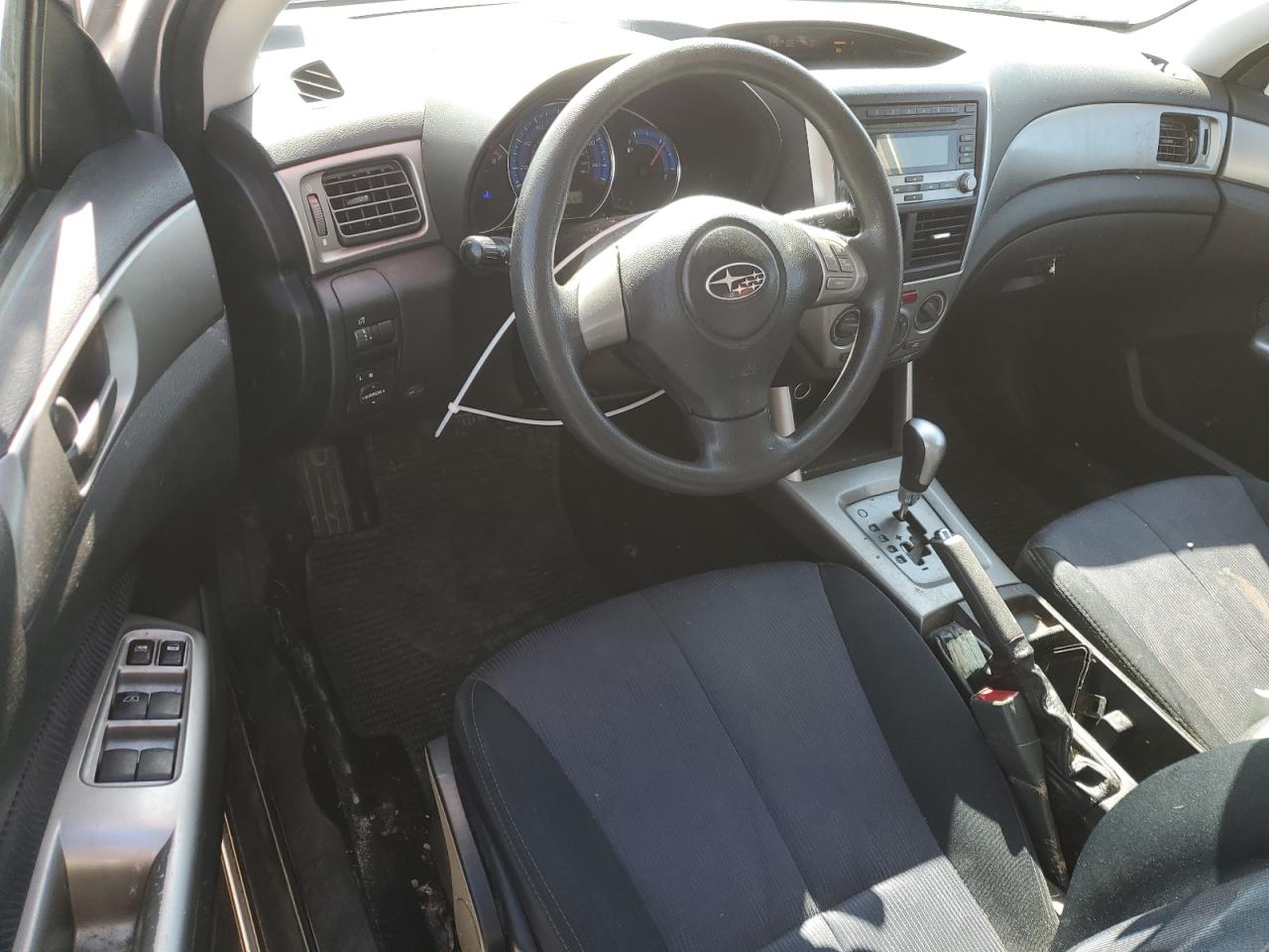 2009 Subaru Forester - Image 8