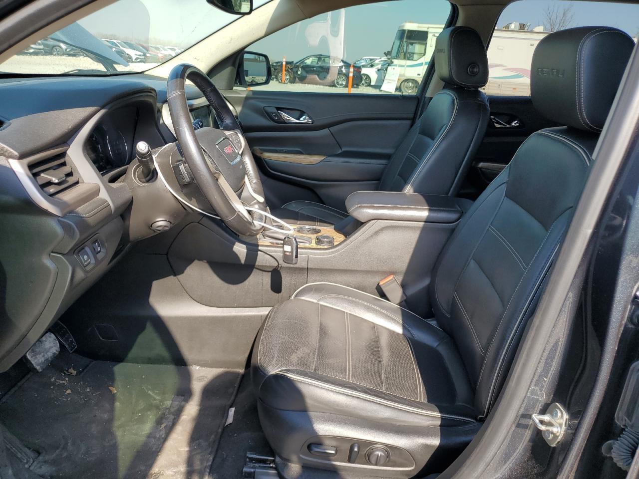 2019 GMC Acadia - Image 7
