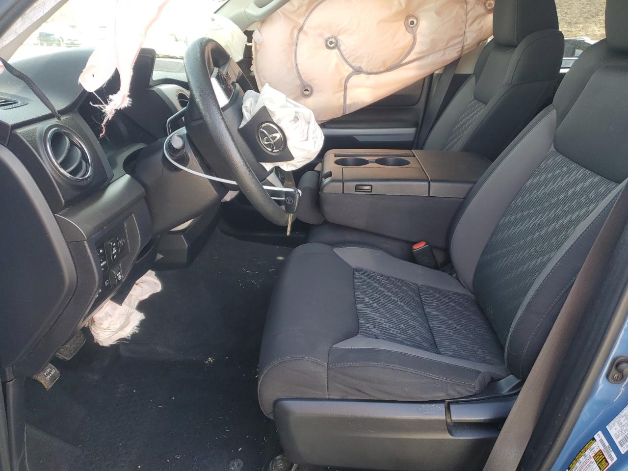 2020 Toyota Tundra - Image 7