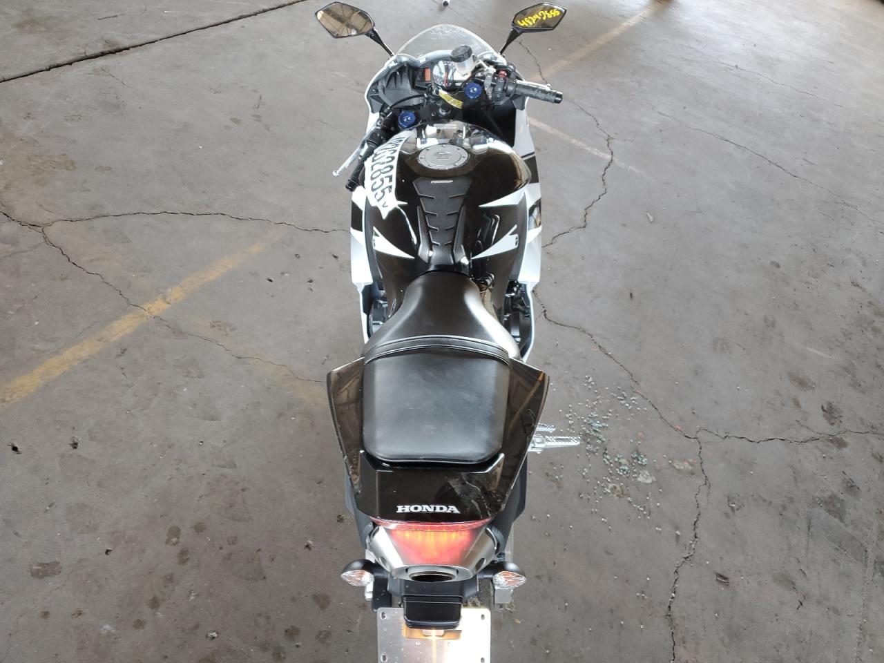 2016 Honda Cbr600 Rr VIN: JH2PC40JXGK200833 Lot: 48262855