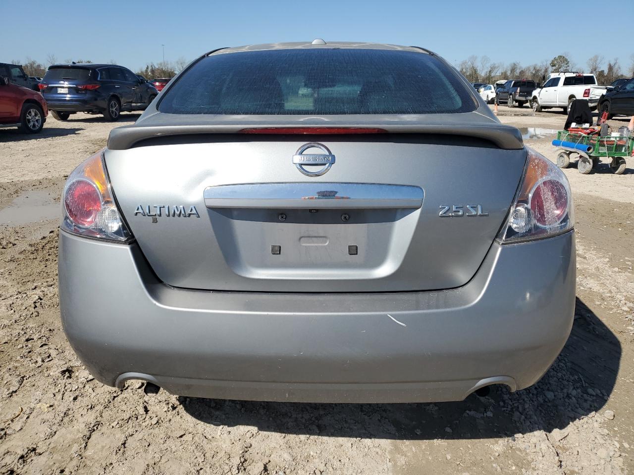 2009 Nissan Altima - Image 6