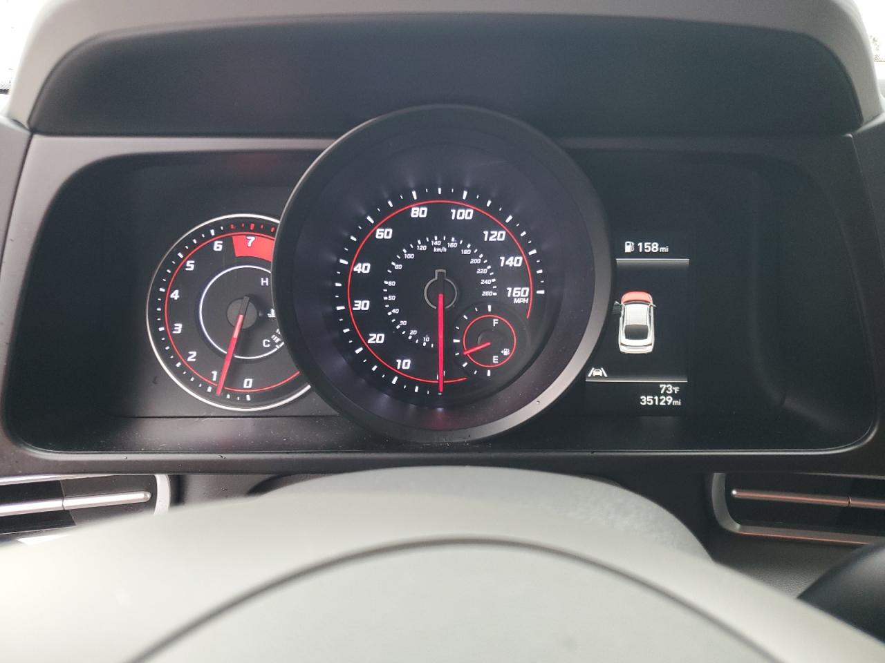2021 Hyundai Elantra - Image 9
