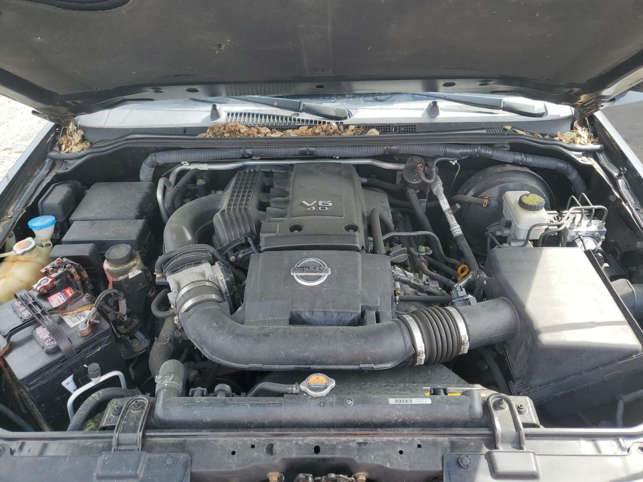 2012 Nissan Pathfinder - Image 13