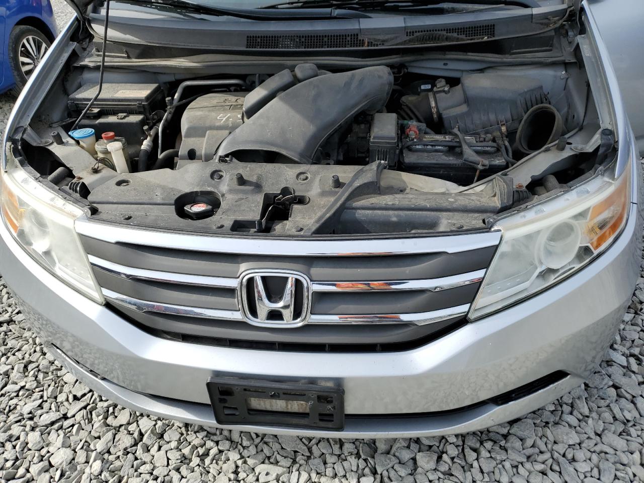 2011 Honda Odyssey - Image 12