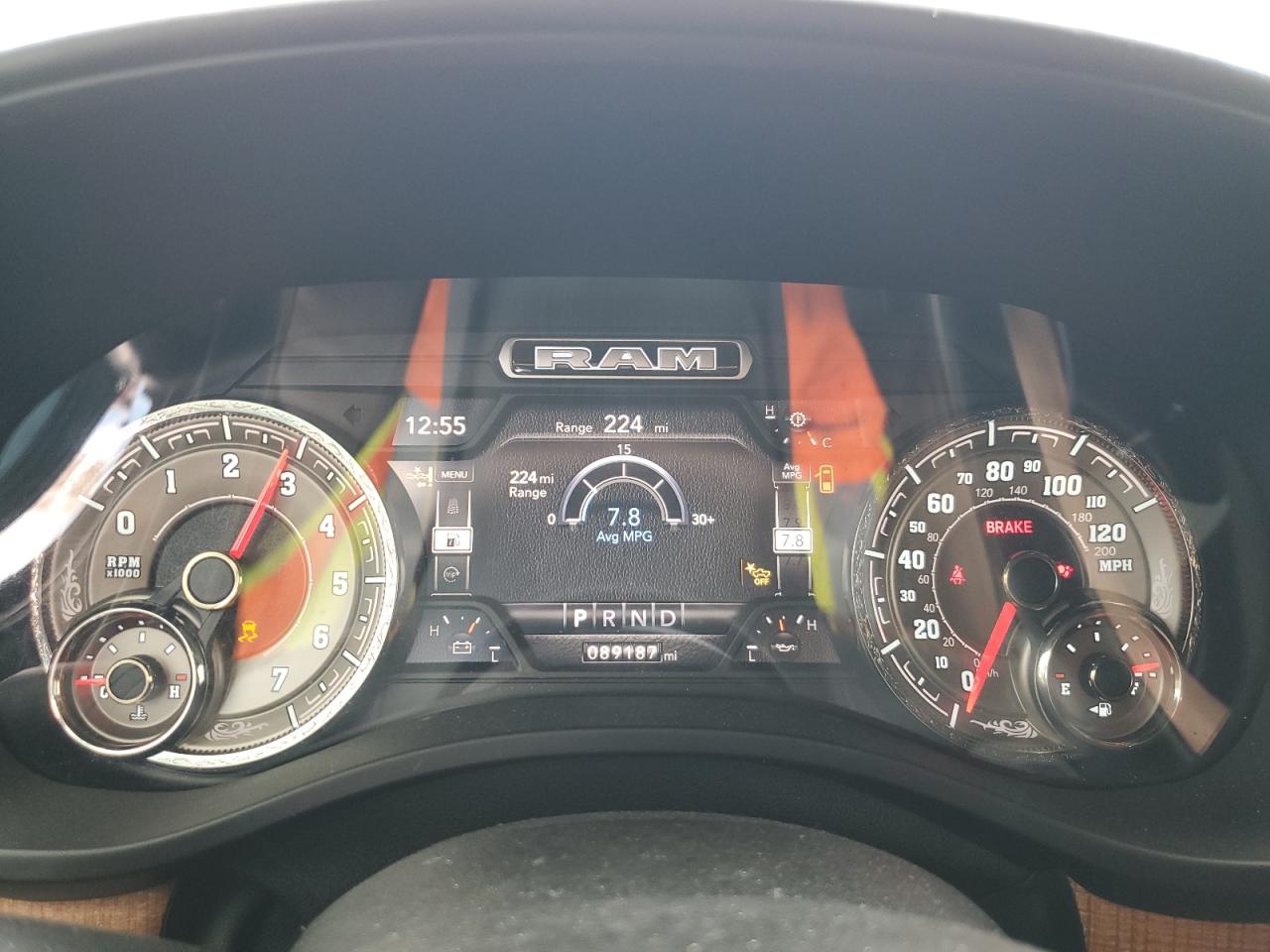 2021 RAM 1500 - Image 9