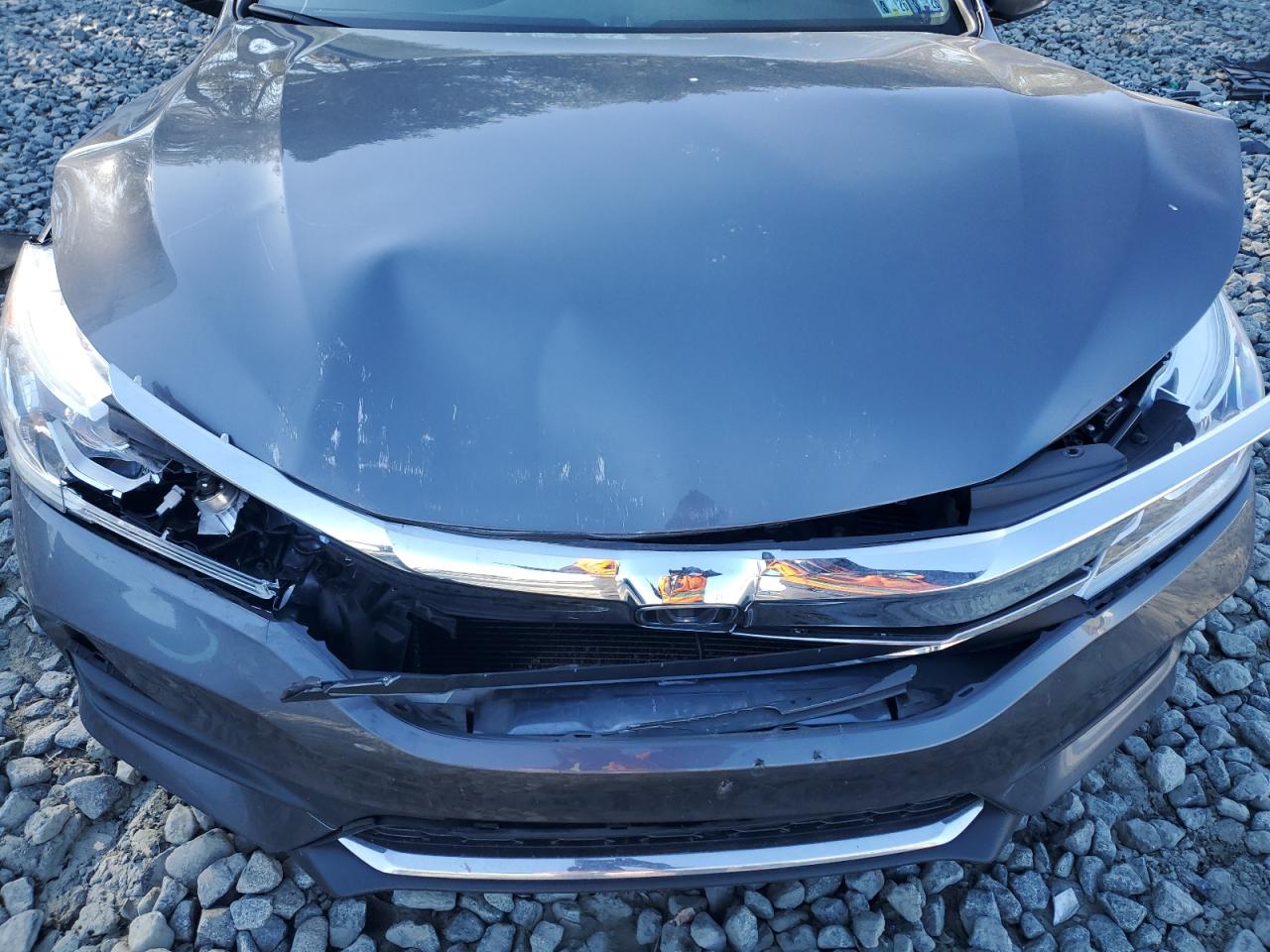 2017 Honda Accord - Image 12
