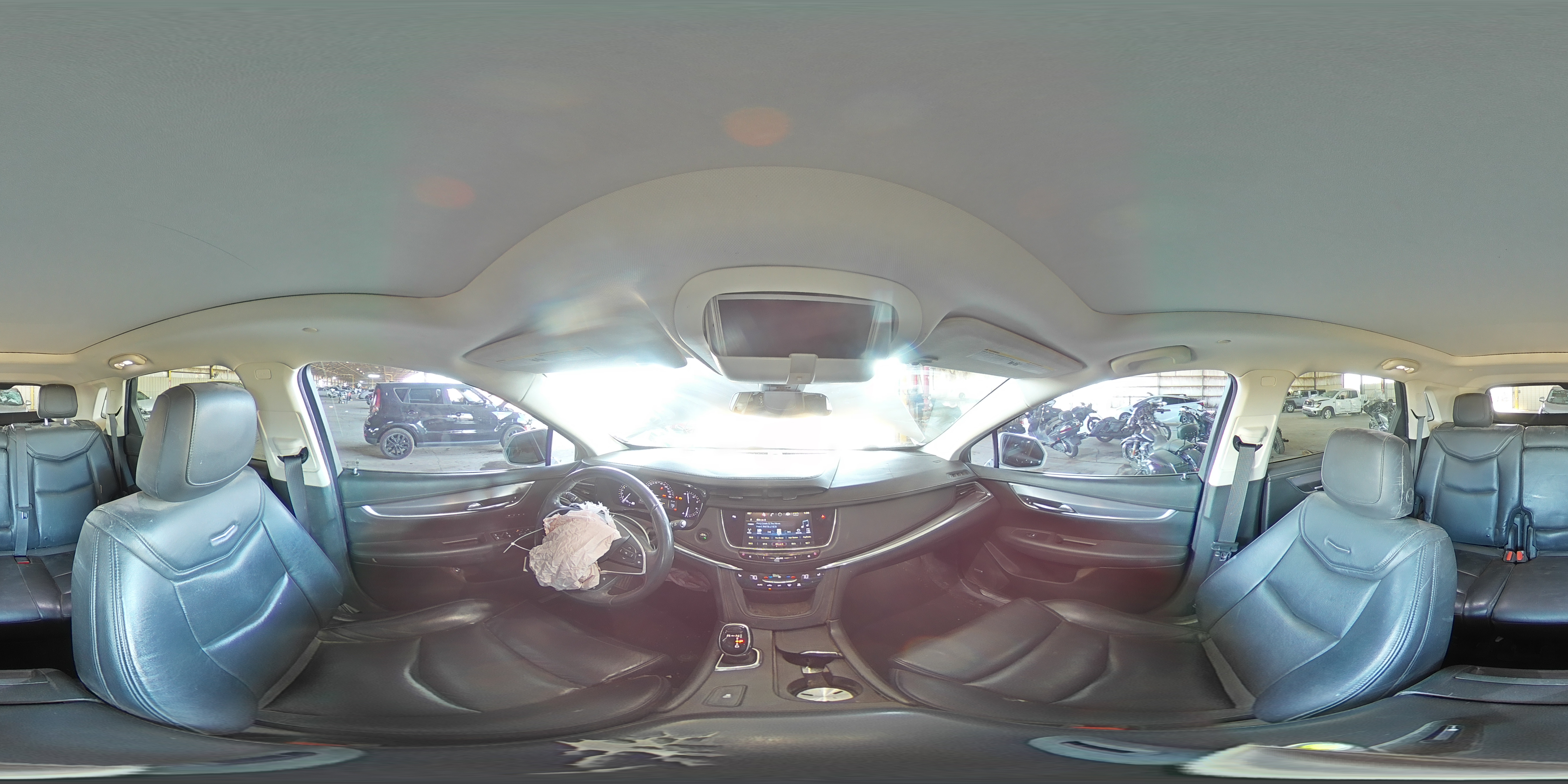 2017 Cadillac XT5 - Image 12