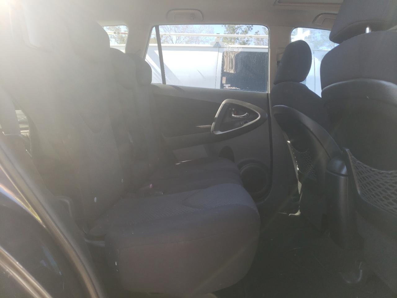 2009 Toyota RAV 4 - Image 11