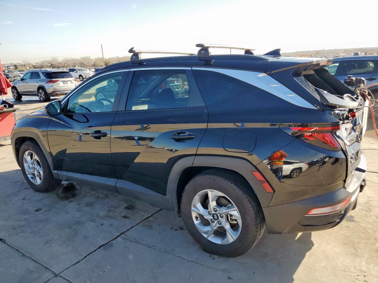 2024 Hyundai Tucson - Image 2