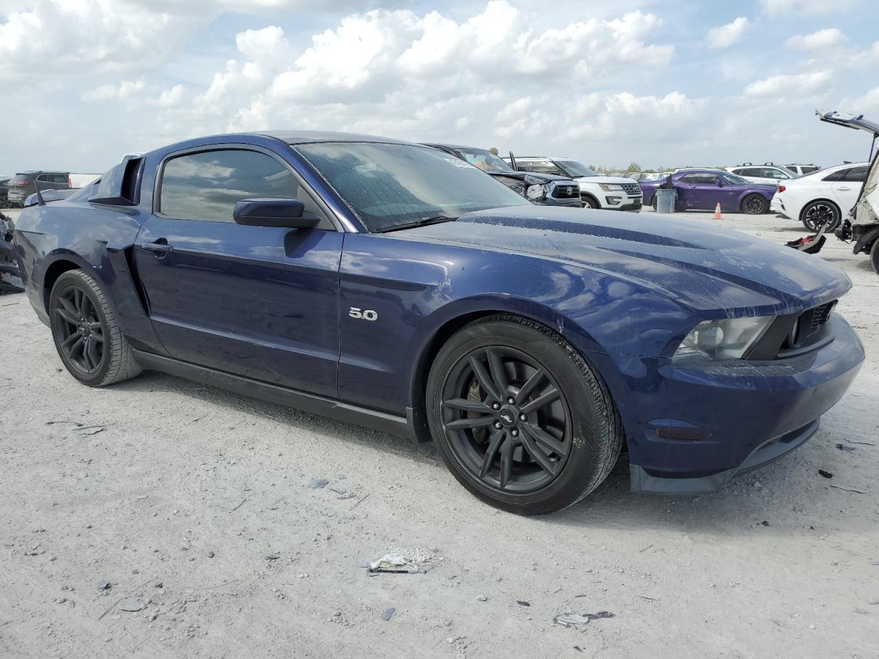 2011 Ford Mustang - Image 4