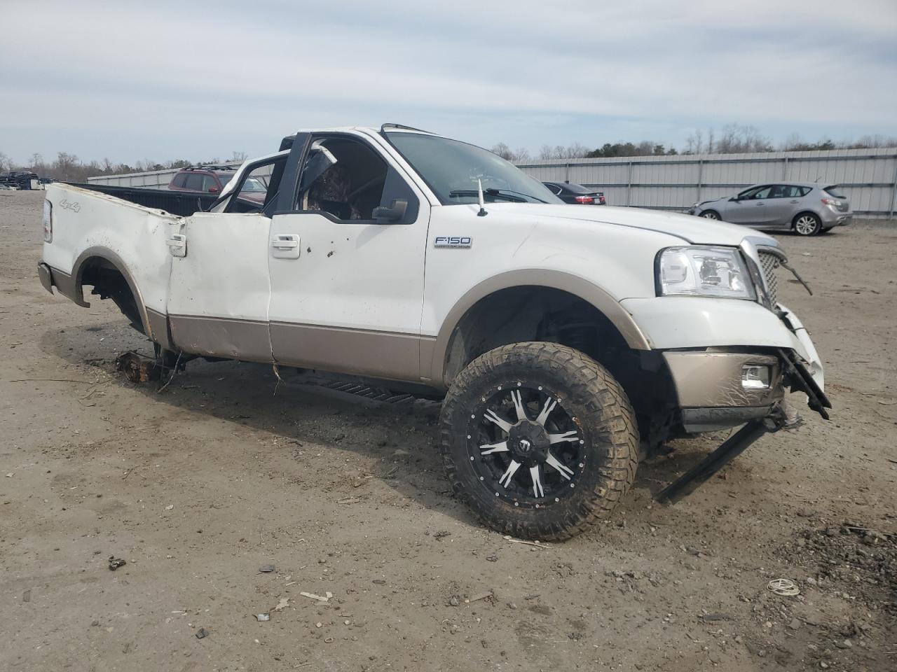 2004 Ford F-150 - Image 4