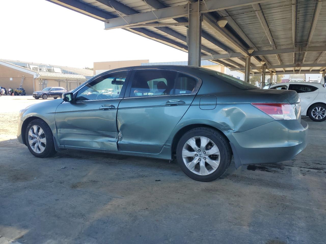 2008 Honda Accord - Image 2