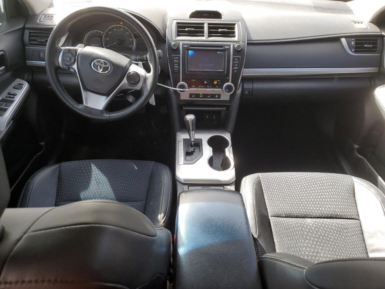 2013 Toyota Camry - Image 8
