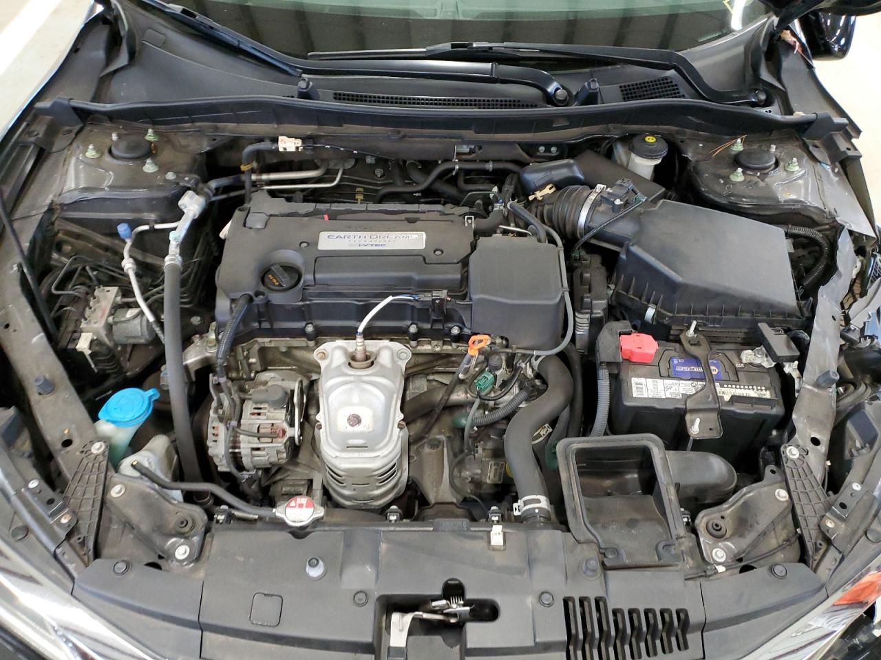 2016 Honda Accord - Image 11