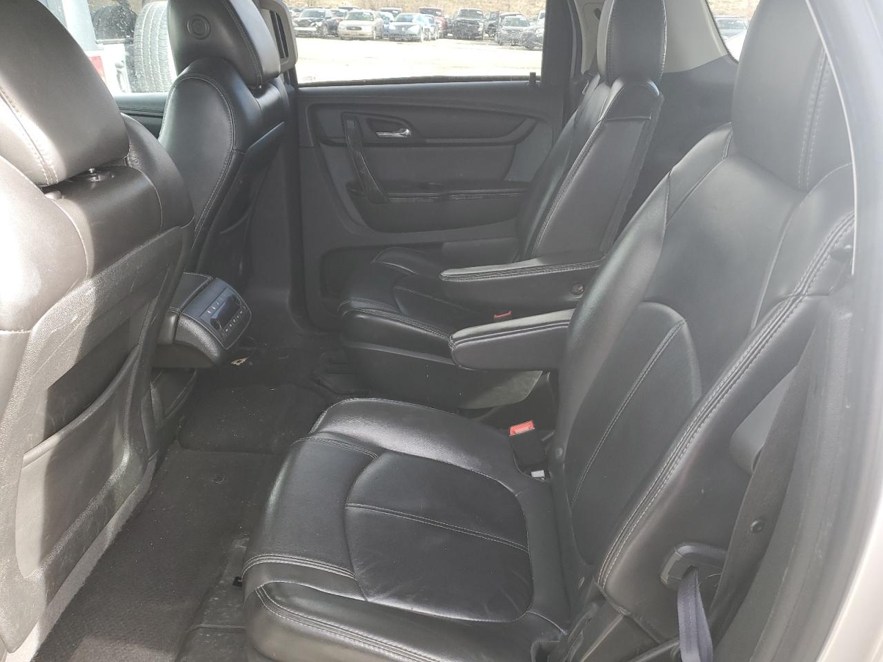 2013 GMC Acadia - Image 11