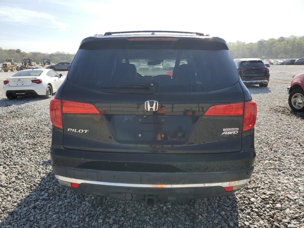 2016 Honda Pilot Touring VIN: 5FNYF6H95GB001096 Lot: 81273174