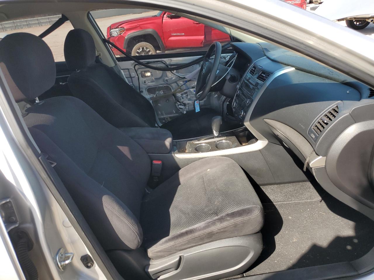 2014 Nissan Altima - Image 7