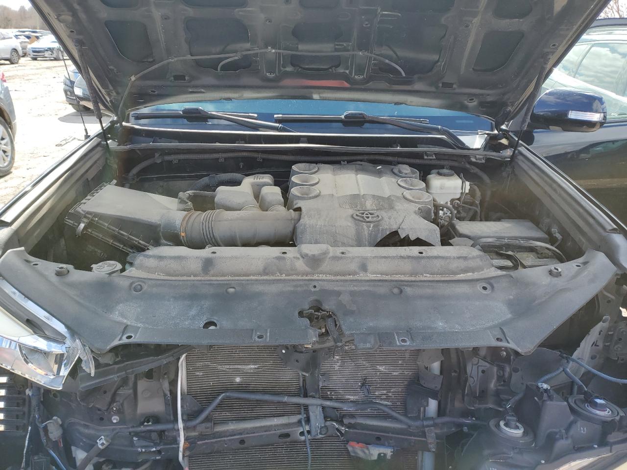 2011 Toyota 4Runner - Image 12