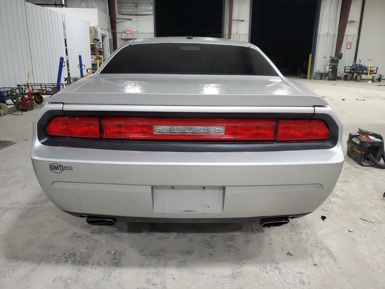 2010 Dodge Challenger - Image 6