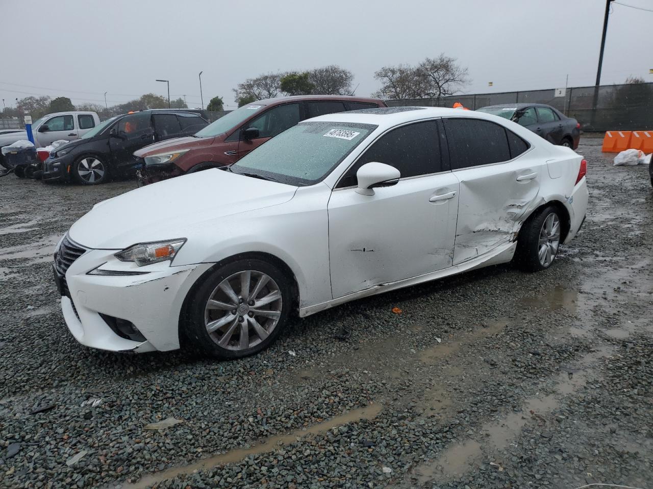 2016 Lexus IS - Image 1