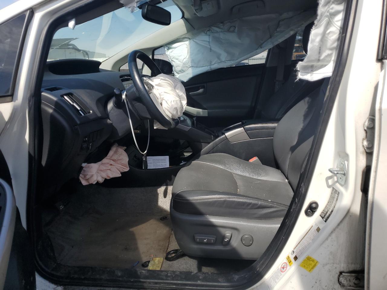 2015 Toyota Prius - Image 7