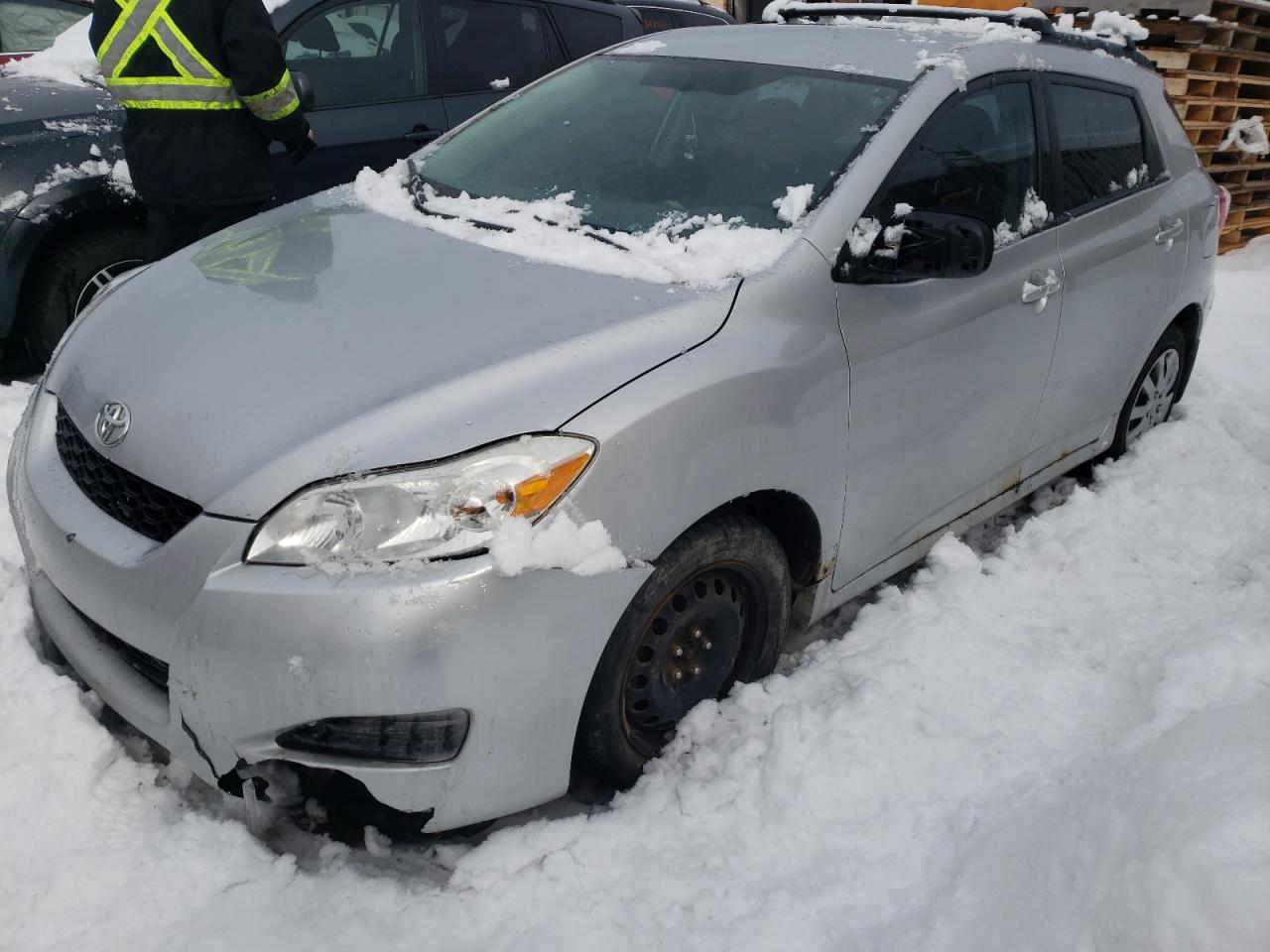 2011 Toyota Corolla Matrix for Sale in Montreal-est, QC - Front End