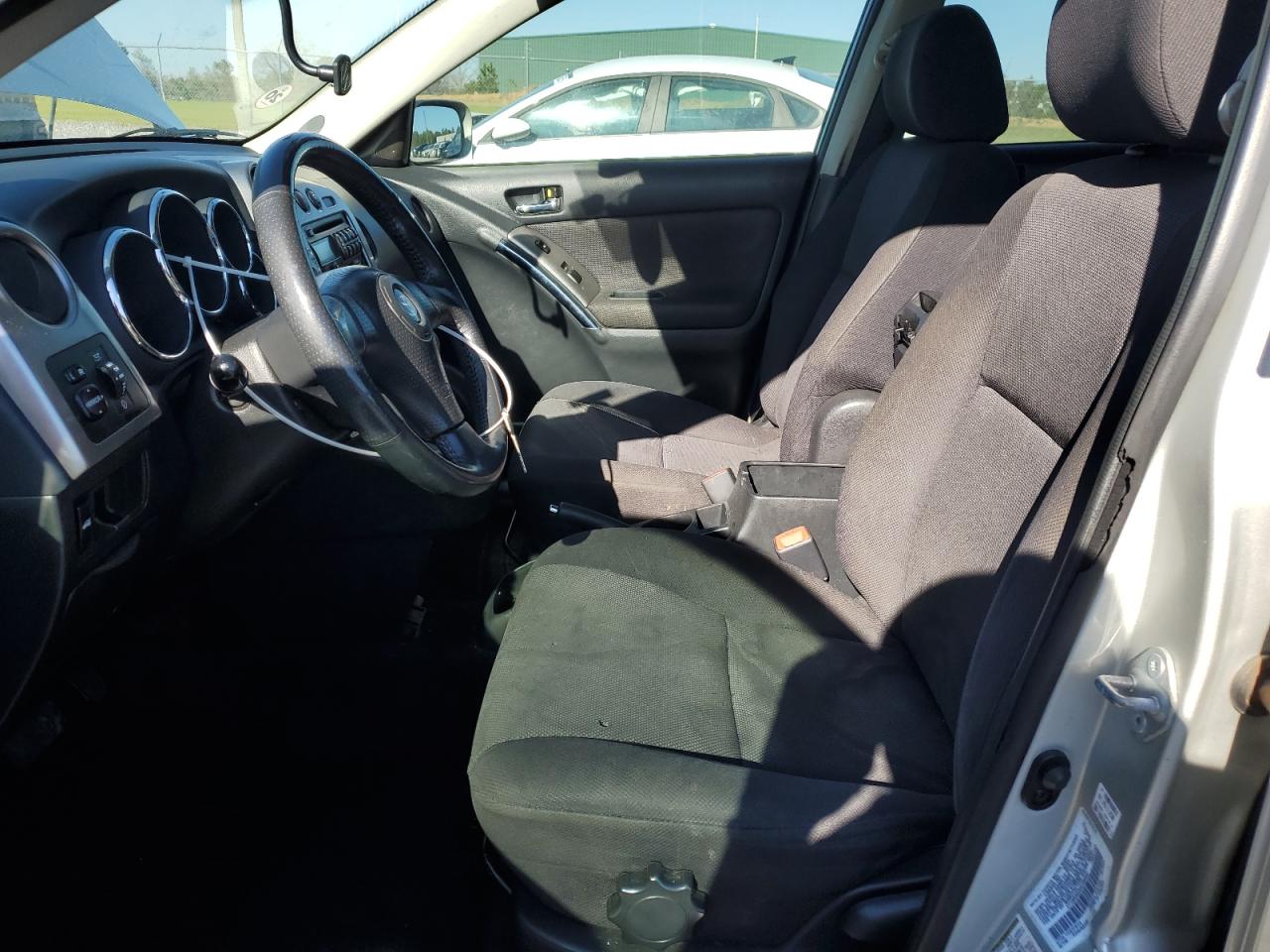 2004 Toyota Corolla Matrix Xr VIN: 2T1KR32E94C295992 Lot: 54340355