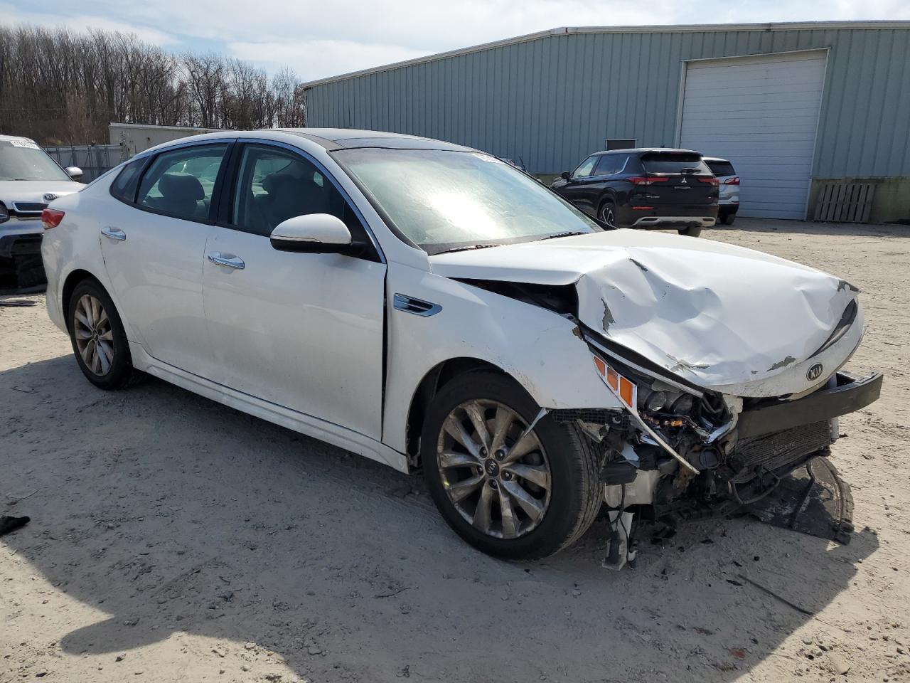 2016 Kia Optima - Image 4