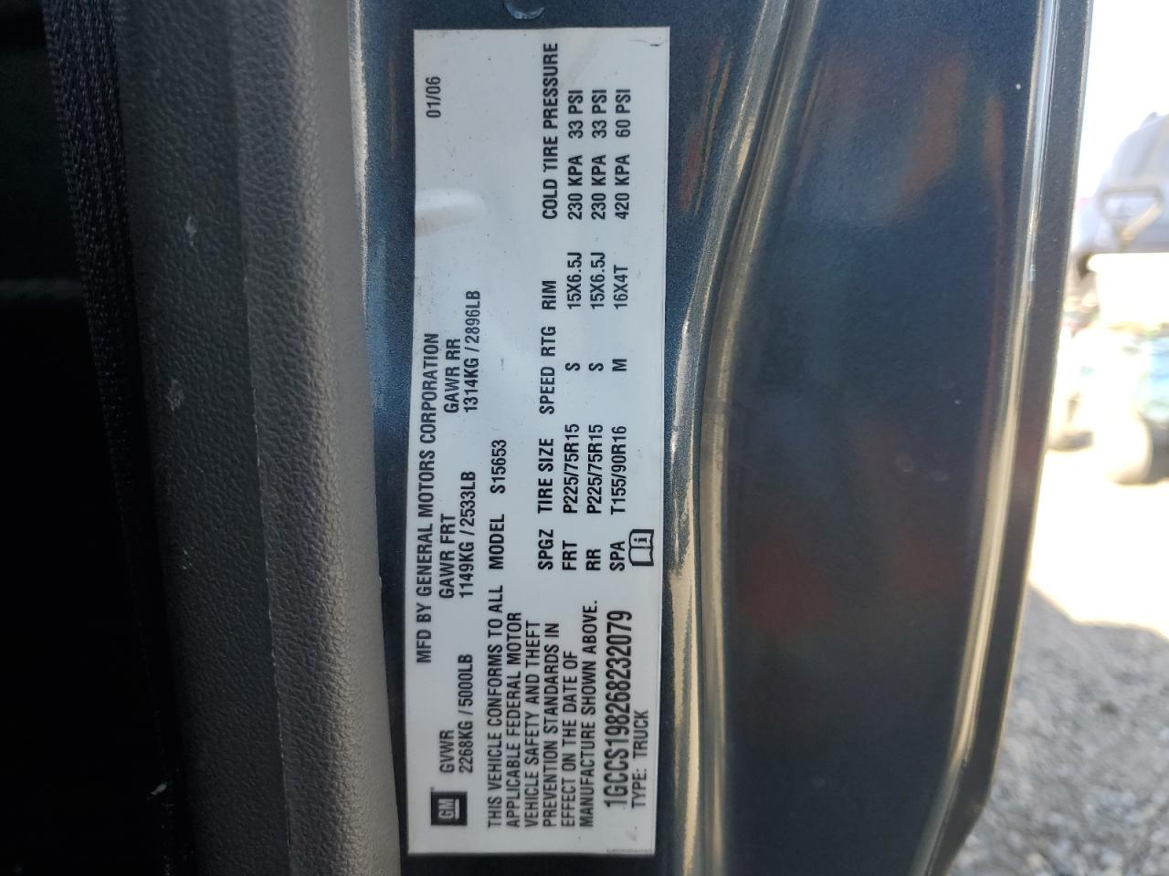 2006 Chevrolet Colorado - Image 12