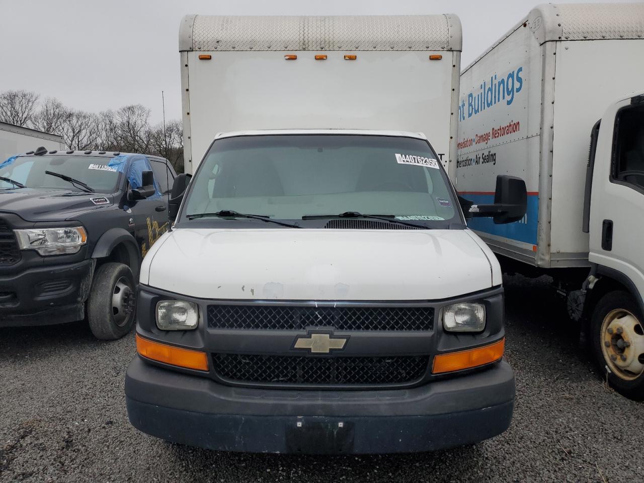 2013 Chevrolet Express - Image 5