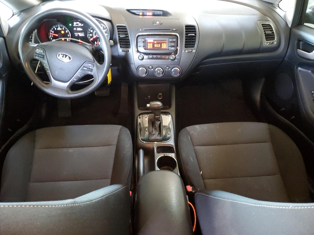 2018 Kia Forte Lx VIN: 3KPFK4A70JE180791 Lot: 49684745