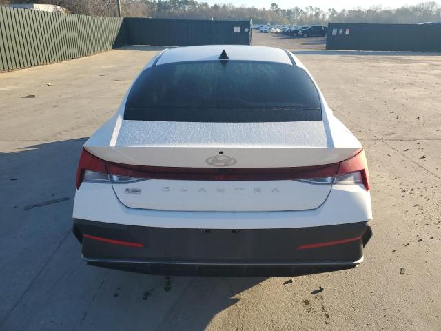  HYUNDAI ELANTRA 2024 White