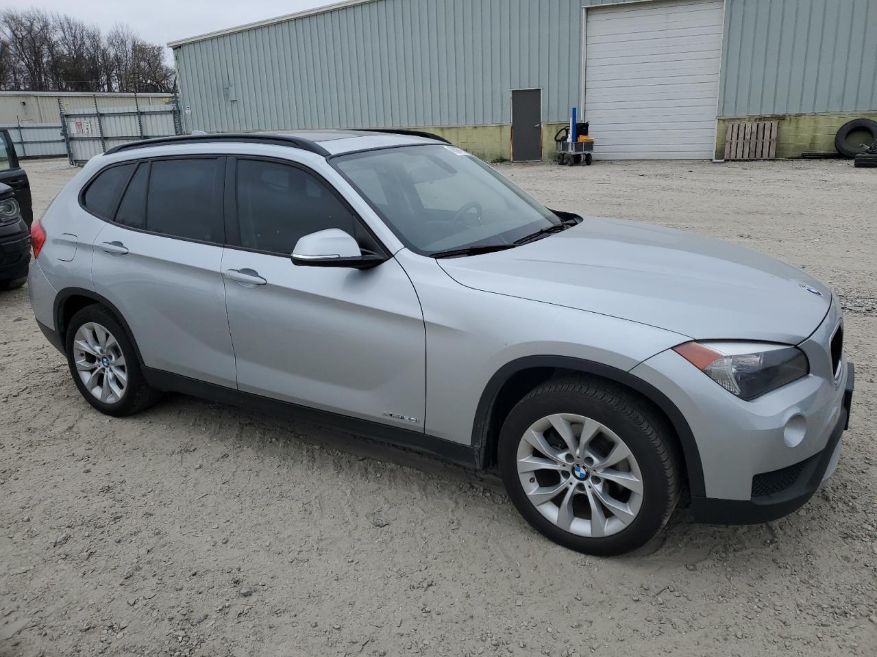 2014 BMW X1 - Image 4