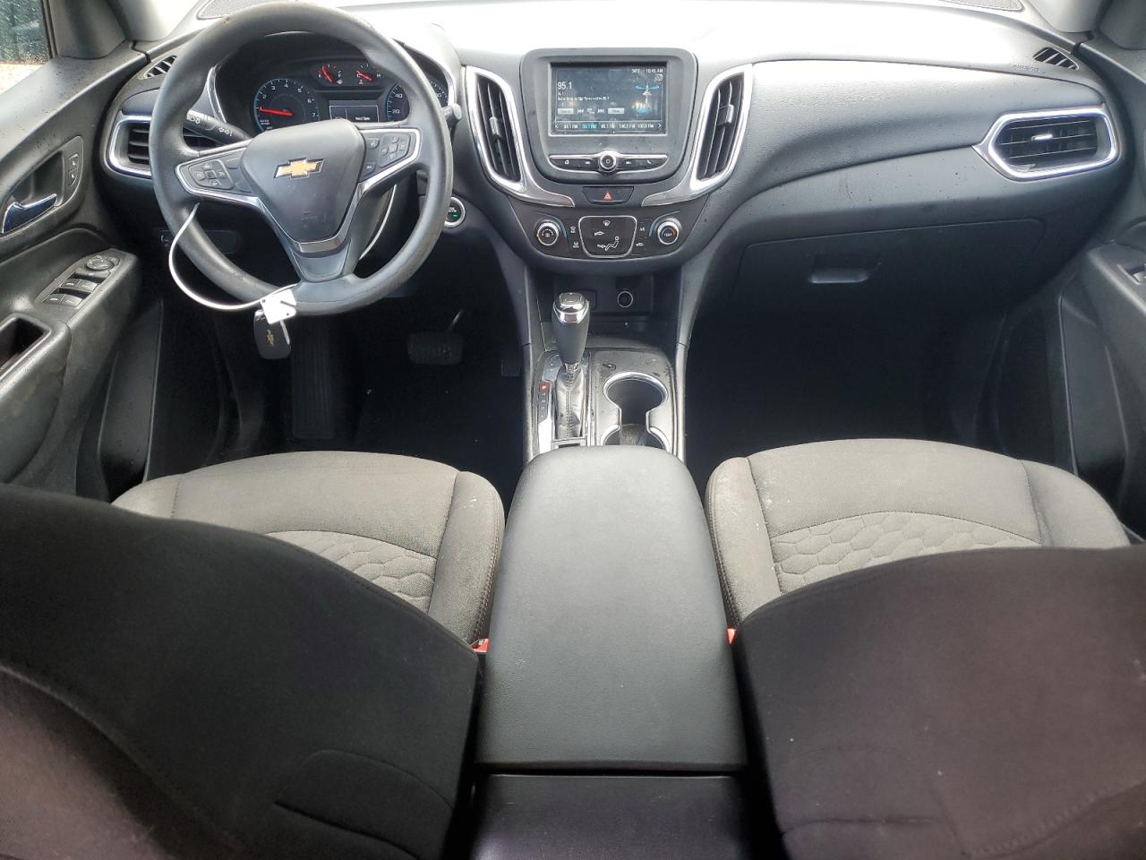 2018 Chevrolet Equinox - Image 8