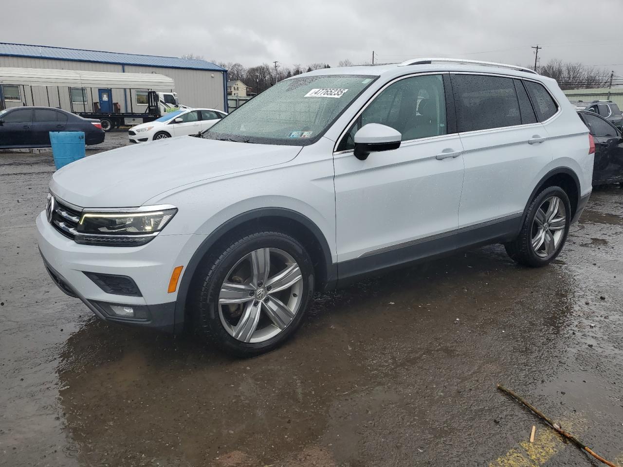 2018 Volkswagen Tiguan - Image 1
