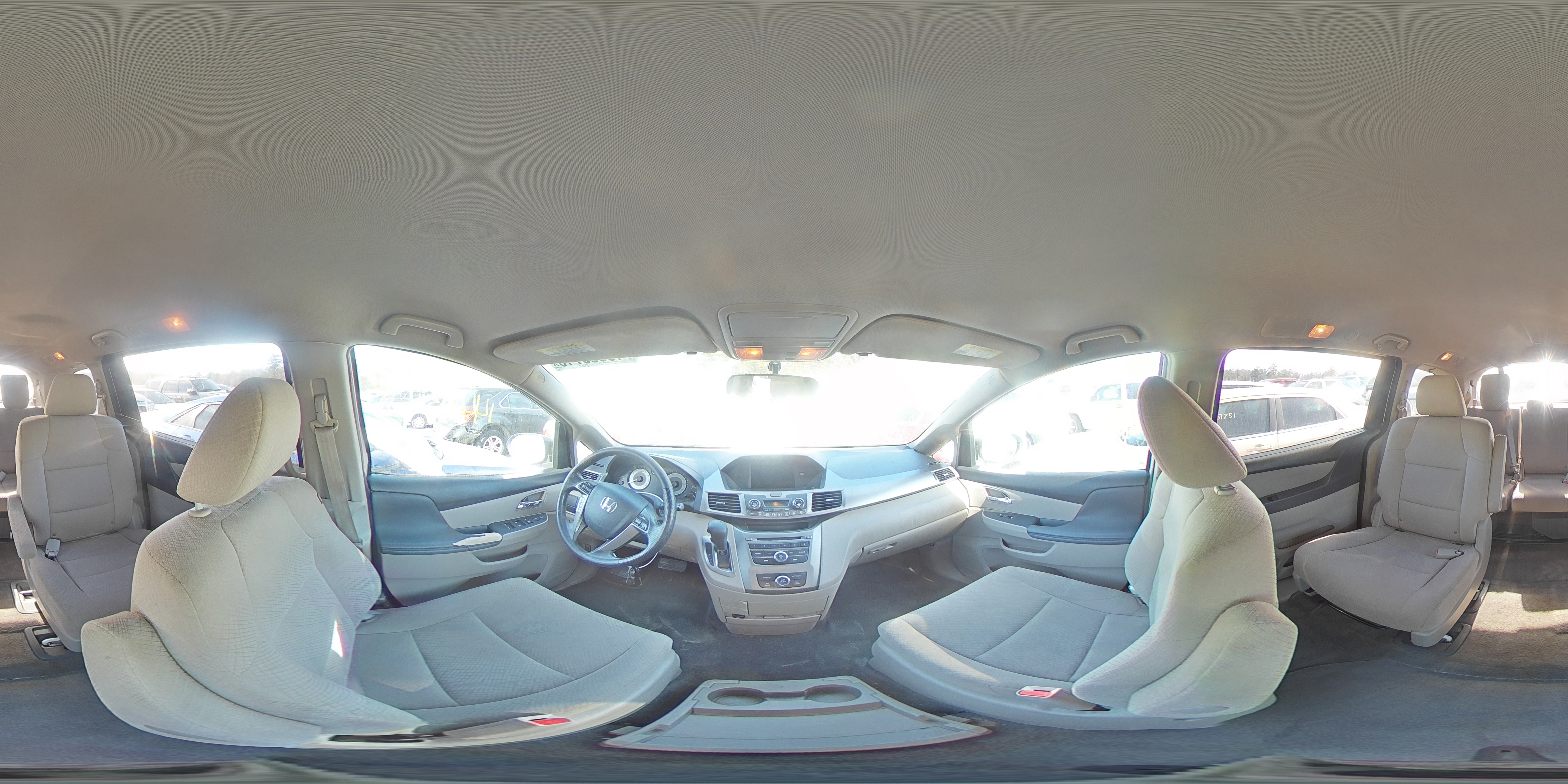 2016 Honda Odyssey - Image 13