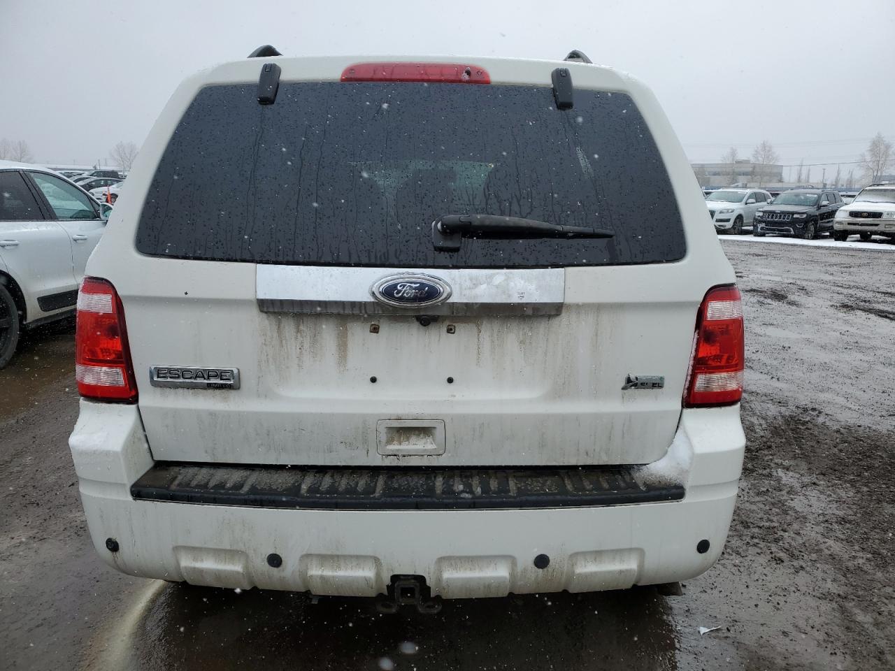 2010 Ford Escape - Image 6