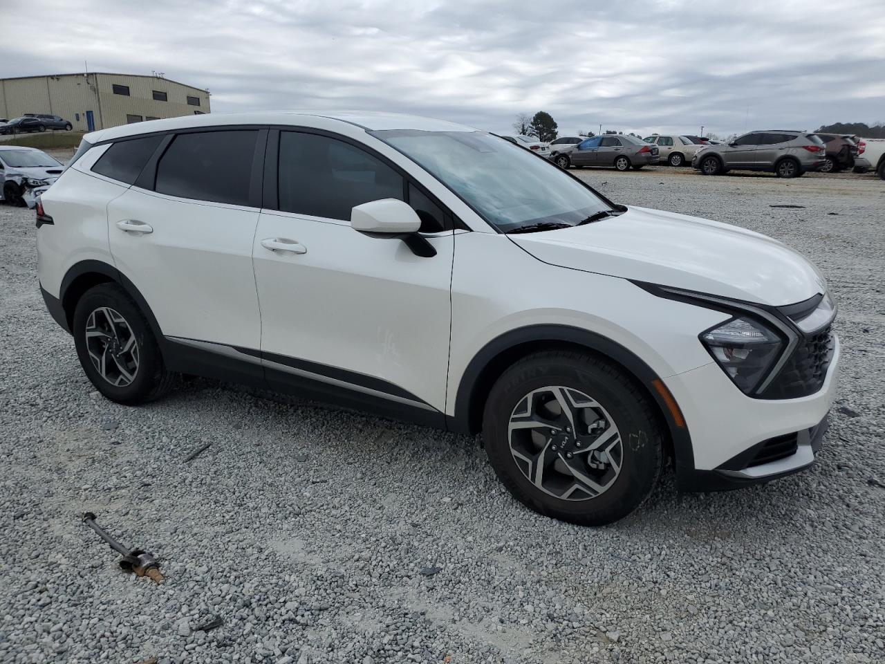 2023 Kia Sportage - Image 4