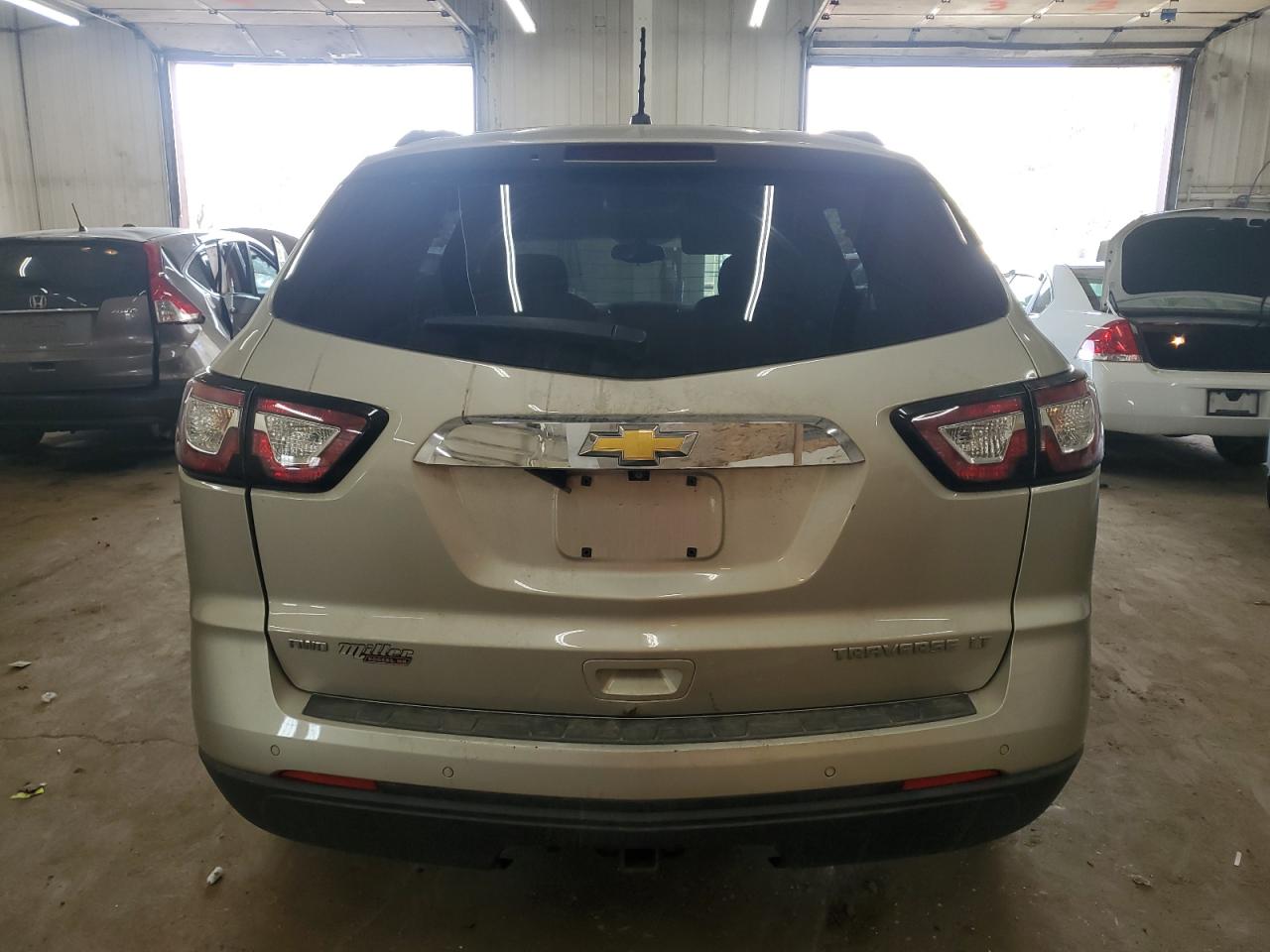 2014 Chevrolet Traverse - Image 6