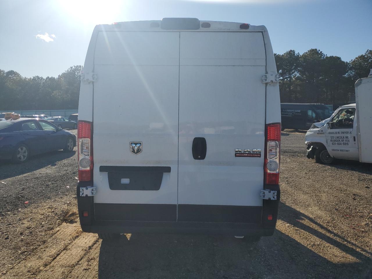 2022 Ram Promaster 2500 2500 High VIN: 3C6LRVDG5NE109065 Lot: 44610355