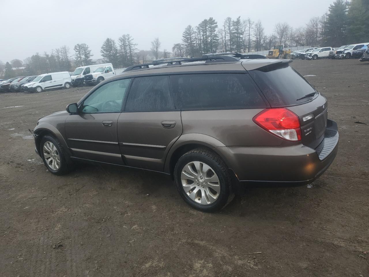 2009 Subaru Outback - Image 2
